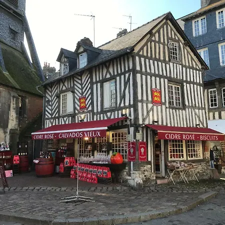 La Bonbonniere De Sofi Apartment Honfleur Exterior photo